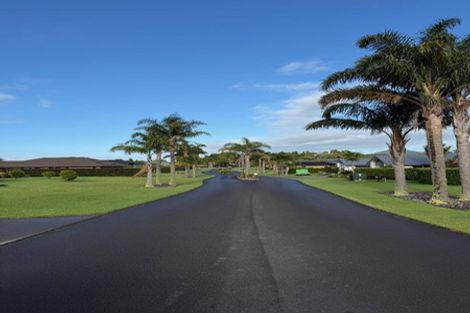 Photo of property in 12 Heritage Way, Maunu, Whangarei, 0110