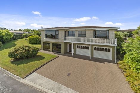 Photo of property in 10 Kahurangi Drive, Rangatira Park, Taupo, 3330