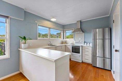 Photo of property in 1/4 Waterloo Road, Milford, Auckland, 0620