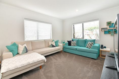 Photo of property in 27 The Circle, Manly, Whangaparaoa, 0930