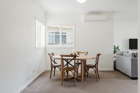 Photo of property in 55 Plunket Terrace, Hamilton East, Hamilton, 3216