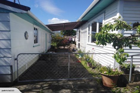 Photo of property in 4 Mclaughlins Lane, Westport, 7825