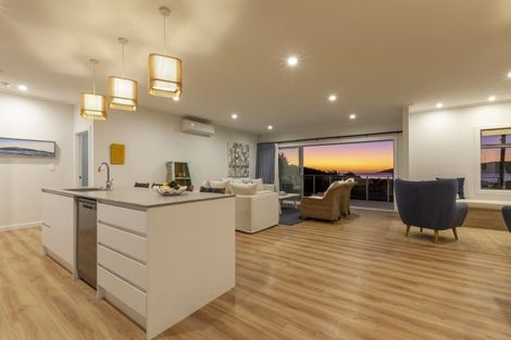 Photo of property in 68 Marine Parade, Paraparaumu Beach, Paraparaumu, 5032