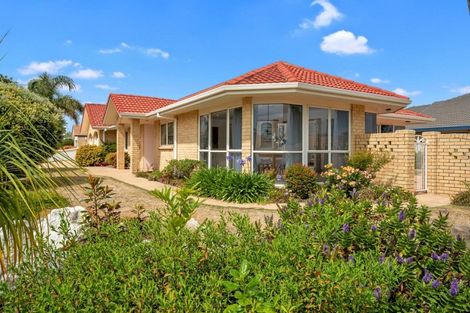 Photo of property in 116 Santa Monica Drive, Papamoa Beach, Papamoa, 3118