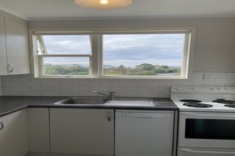 Photo of property in 12f2 Norna Crescent, Kelburn, Wellington, 6012