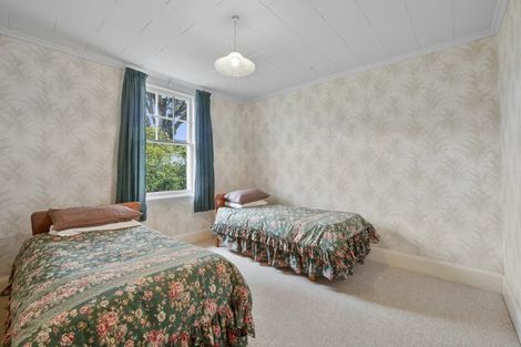 Photo of property in 17 Barrett Street, Westown, New Plymouth, 4310