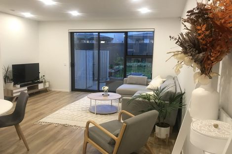 Photo of property in 33 Peihana Road, Hobsonville, Auckland, 0616