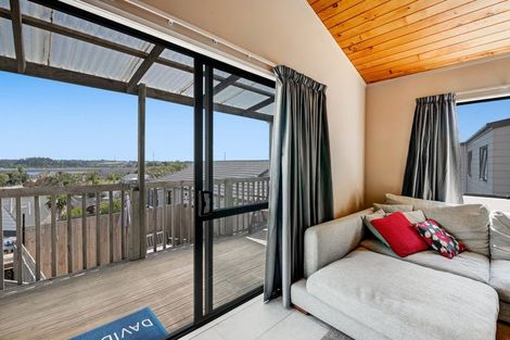 Photo of property in 2/10 Sevilla Place, Unsworth Heights, Auckland, 0632