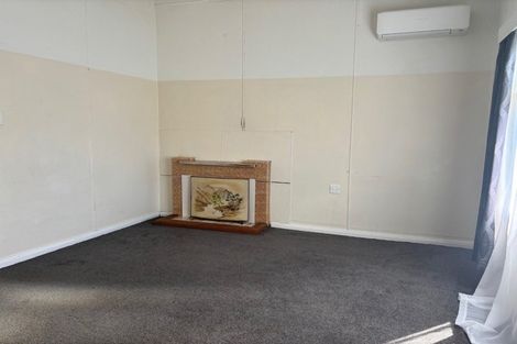 Photo of property in 66 Peel Street, Westport, 7825