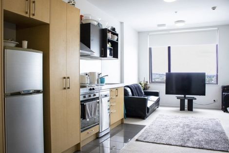 Photo of property in Twin Towers, 910/17 Putney Way, Manukau, Auckland, 2104