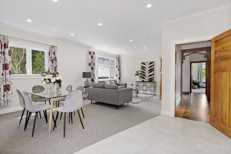 Photo of property in 54 Severn Street, Island Bay, Wellington, 6023