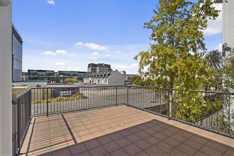 Photo of property in 28d Cranmer Square, Christchurch Central, Christchurch, 8013