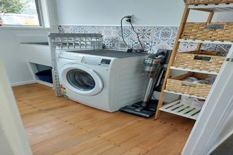 Photo of property in 21 Flaxdale Street, Birkdale, Auckland, 0626