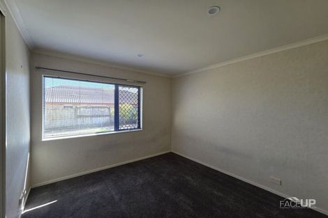 Photo of property in 11 Richfield Crescent, Westgate, Auckland, 0614