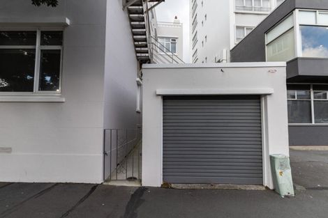 Photo of property in Fountain Court, 16/48u Oriental Parade, Oriental Bay, Wellington, 6011