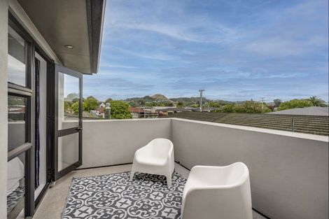 Photo of property in 23a Avondale Road, Taradale, Napier, 4112