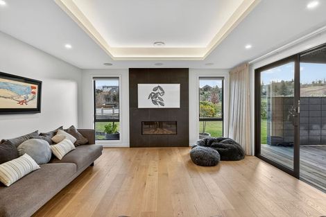 Photo of property in 18 Mount Linton Avenue, Wanaka, 9305