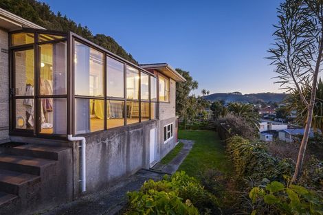 Photo of property in 18 Mamaku Street, Paraparaumu, 5032