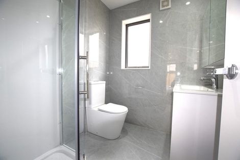 Photo of property in 62 Royal Road, Massey, Auckland, 0614