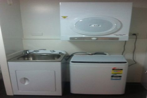 Photo of property in 8 Torrens Terrace, Mount Cook, Wellington, 6011