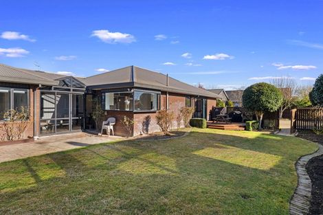 Photo of property in 8 Clotilda Place, Bishopdale, Christchurch, 8053
