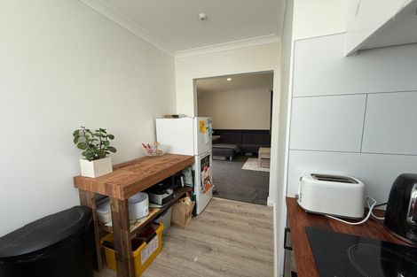 Photo of property in 2/288 College Street, West End, Palmerston North, 4410