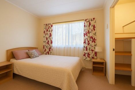 Photo of property in 10 France Road, Longlands, Hastings, 4120