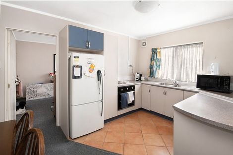 Photo of property in 33 Puriri Street, Helensville, 0800