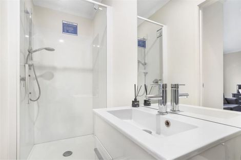 Photo of property in 215u3 Massey Street, Frankton, Hamilton, 3204