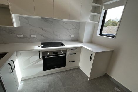 Photo of property in 7/241 Don Buck Road, Massey, Auckland, 0614