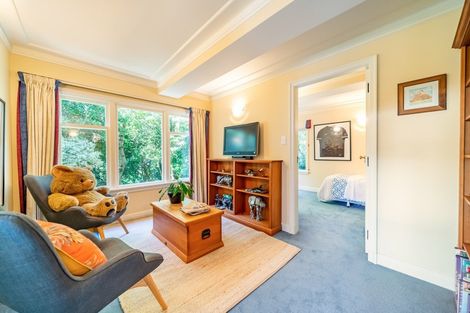 Photo of property in 22 Fitzroy Street, Wadestown, Wellington, 6012