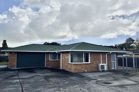 Photo of property in 329 Great South Road, Papakura, 2110