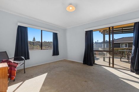 Photo of property in 52 Lagoon Place, Poike, Tauranga, 3112