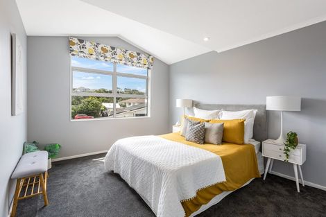 Photo of property in 9a Observatory Close, Whitby, Porirua, 5024