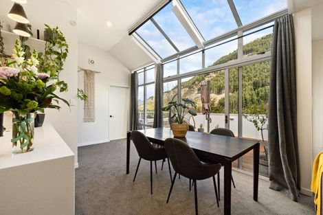 Photo of property in 12 Mackinnon Terrace, Sunshine Bay, Queenstown, 9300