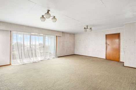 Photo of property in 112 Matai Street, Castlecliff, Whanganui, 4501