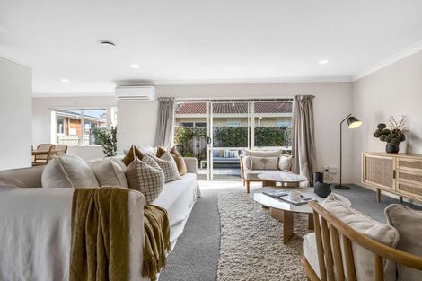 Photo of property in 7a Lilac Place, Otumoetai, Tauranga, 3110