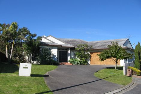 Photo of property in 9 Isaac Place, East Tamaki Heights, Auckland, 2016