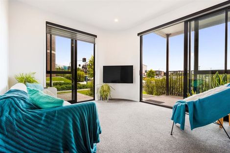 Photo of property in 3/81g Mapou Road, Hobsonville, Auckland, 0616