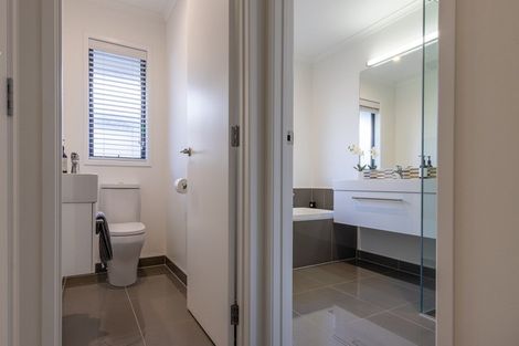 Photo of property in 31 Lilac Close, Cambridge, 3434