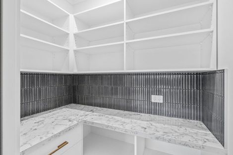 Photo of property in 158 Bartholomew Road, Levin, 5510