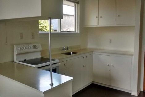 Photo of property in 2/294a Westminster Street, Mairehau, Christchurch, 8013