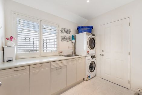 Photo of property in 44a Cook Street, Howick, Auckland, 2014