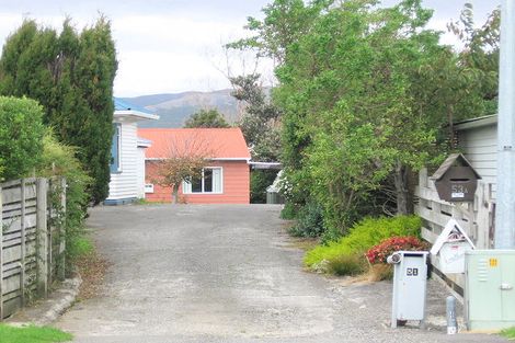 Photo of property in 51 Bluegum Road, Paraparaumu Beach, Paraparaumu, 5032