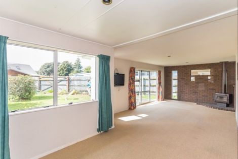 Photo of property in 1 Strathmore Avenue, Levin, 5510