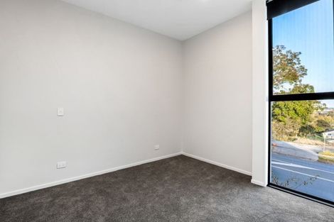 Photo of property in 8/79 Edmonton Road, Henderson, Auckland, 0612
