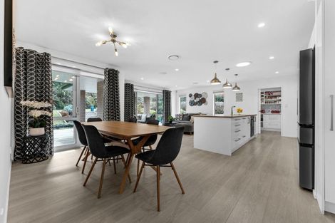 Photo of property in 2g Country Club Lane, Waiuku, 2123