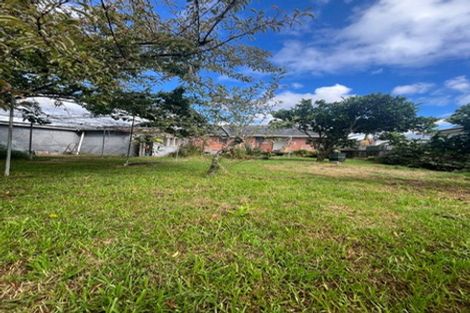 Photo of property in 73 Archibald Road, Kelston, Auckland, 0602
