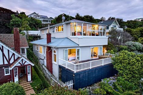 Photo of property in 11 Lower Watt Street, Wadestown, Wellington, 6012