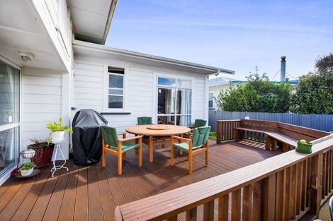 Photo of property in 30 Argyle Street, Hawera, 4610